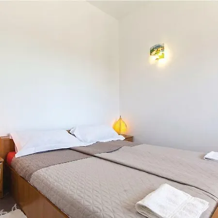 Ferienwohnung-v- Pula-sisan, Kroatien Apartamento Šišan