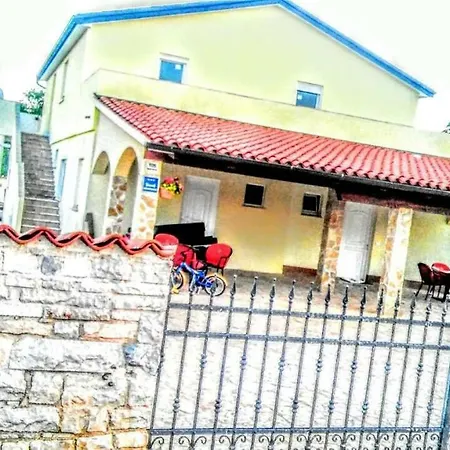 Ferienwohnung-v- Pula-sisan, Kroatien Apartamento Šišan