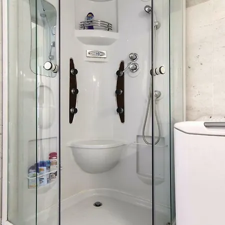 Ferienwohnung-v- Pula-sisan, Kroatien Apartamento